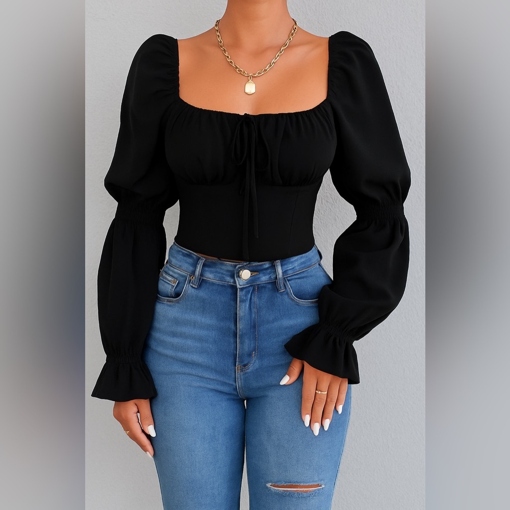 Piral Romantic Puff Sleeve Crop Top